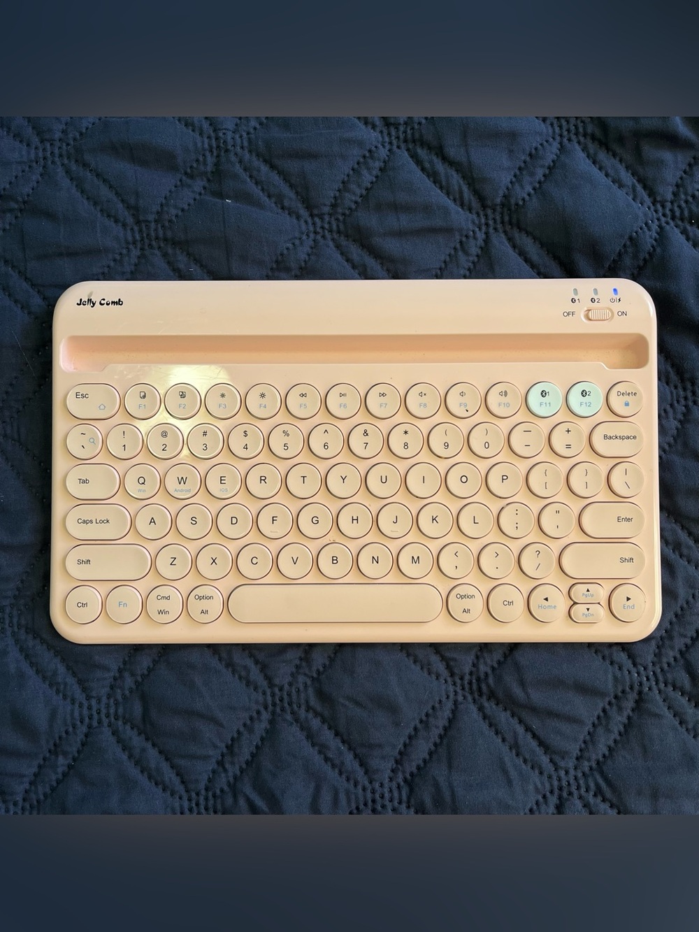 Jelly Comb Pink Bluetooth Wireless Keyboard Tablet Stand Model B046 Tested Works